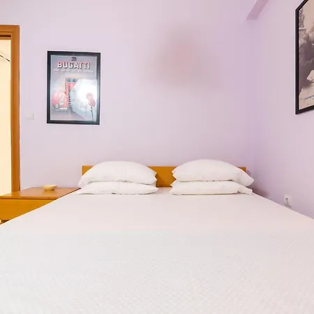 F & B Summer Collection - Kassandra - *