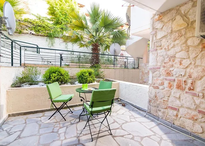 F & B Summer Collection - Kassandra - Siviri